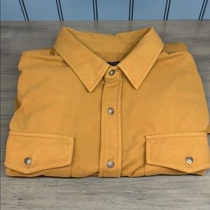 *Stone Creek Button Down Flannel Mens Shirt*